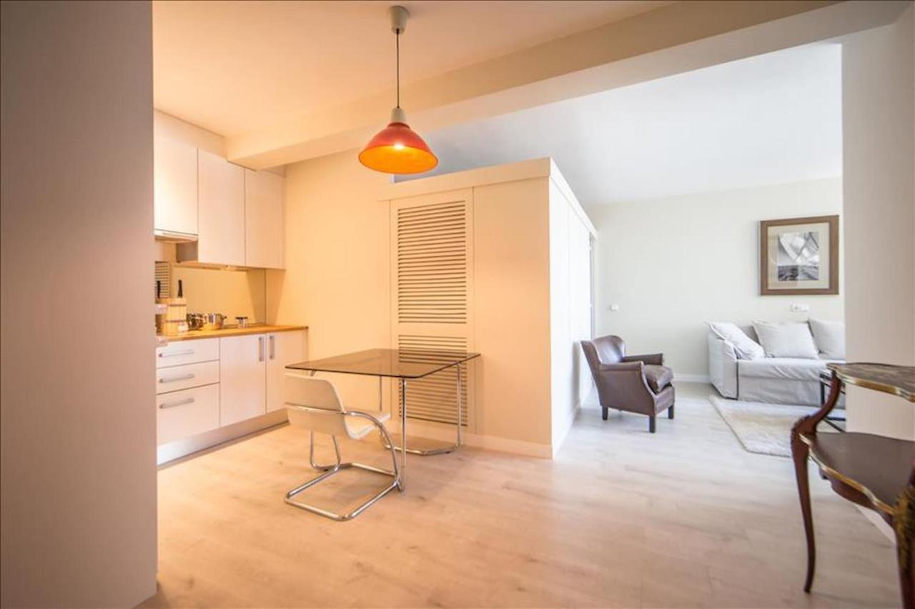 Colon Suites Madrid Exterior photo